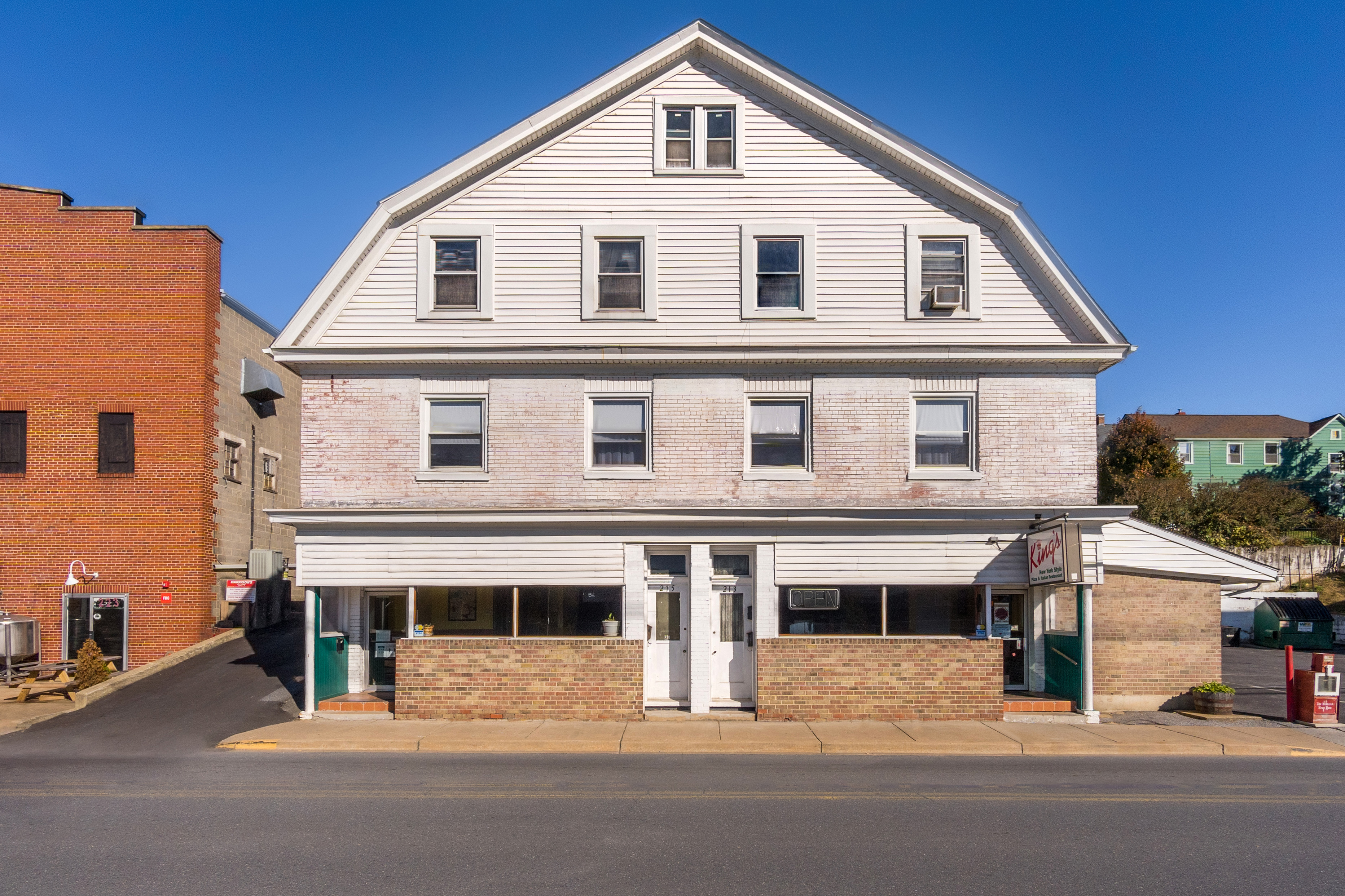 215 W Potomac St- MIXED - USE INVESTMENT PROPERTY